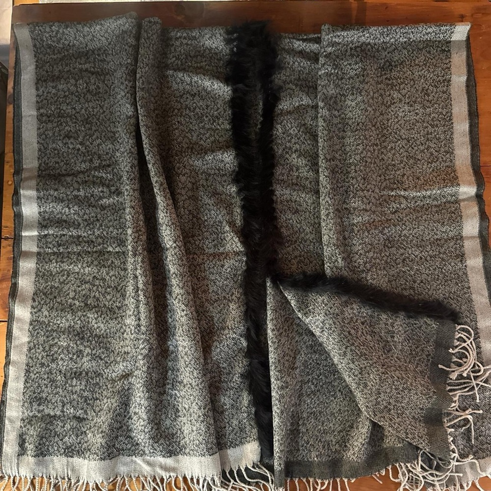 Gray and Black Patterned Scarf with Fur Fringe
